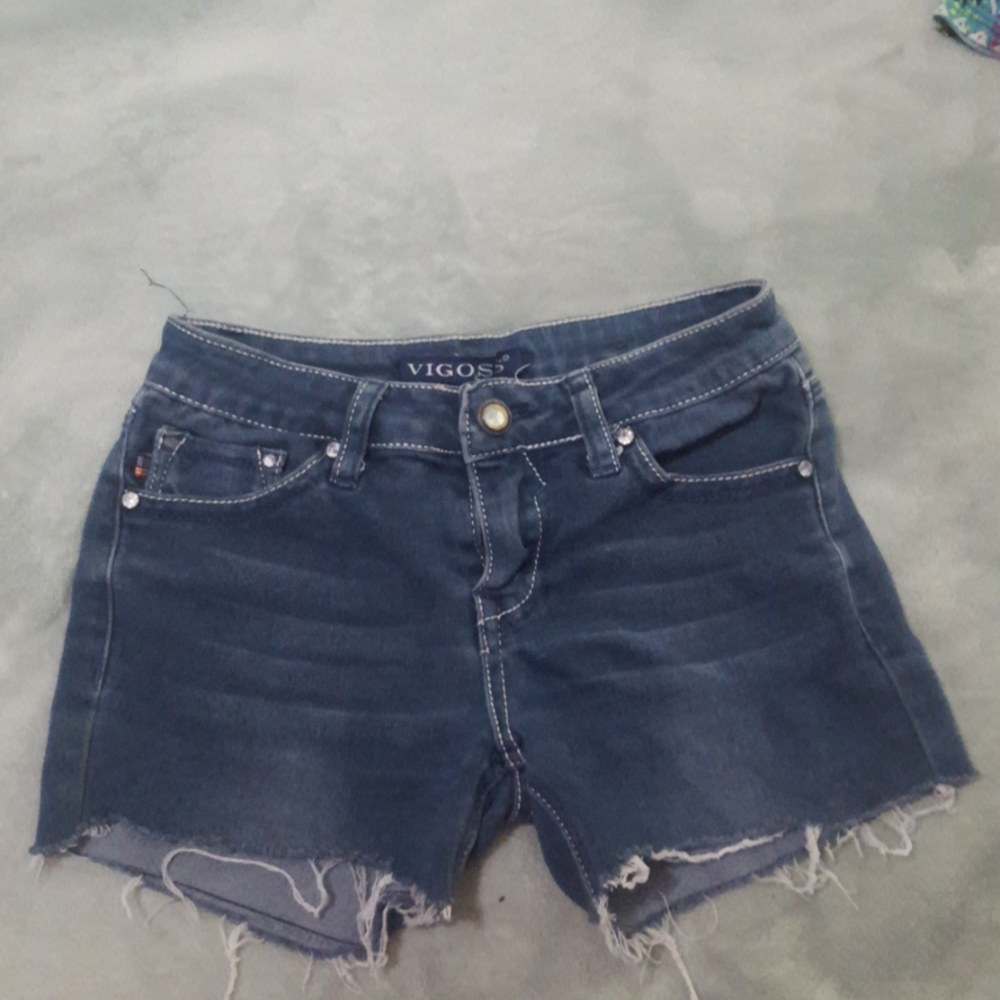 Short's